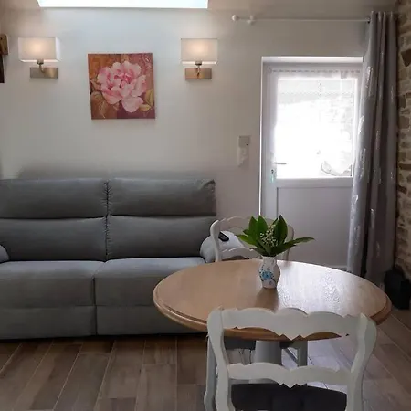 La Rose Des Vents Cote Des Isles Saint-Pierre-d'Artheglise